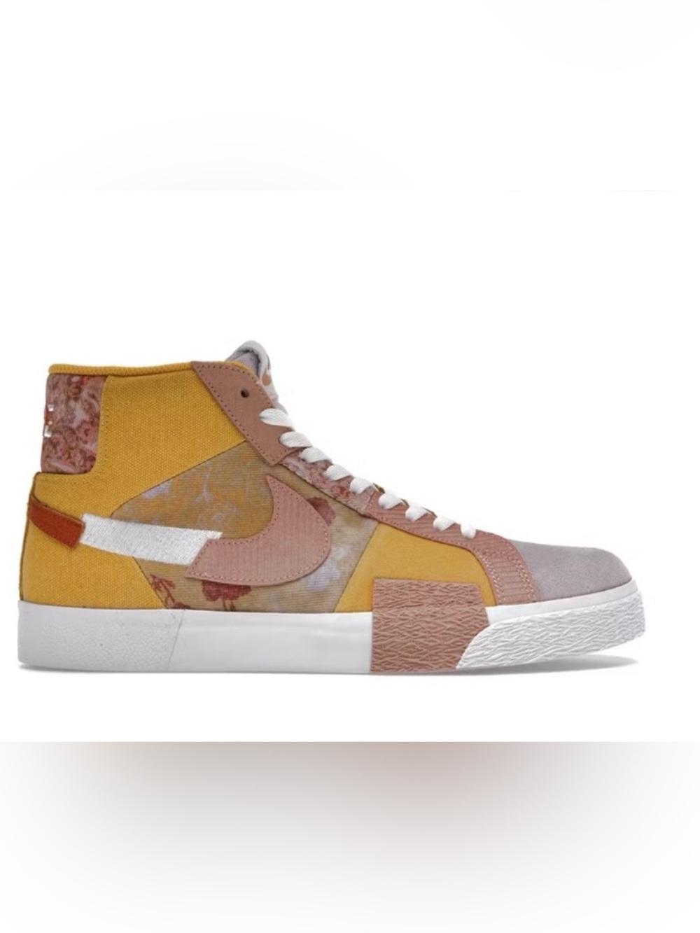 Nike Women's SB ZOOM Blazer Mid Mustard Yellow and Blush